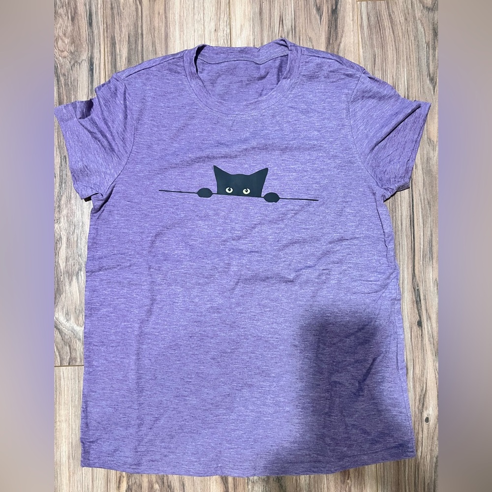 adorable soft cat tshirt new without tags